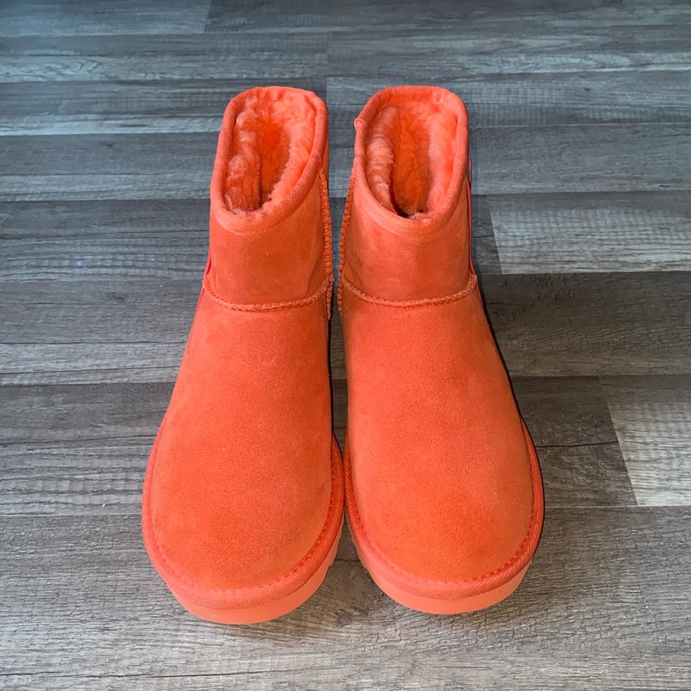Womens UGG® Classic Mini Side Logo Boot SIZE 6